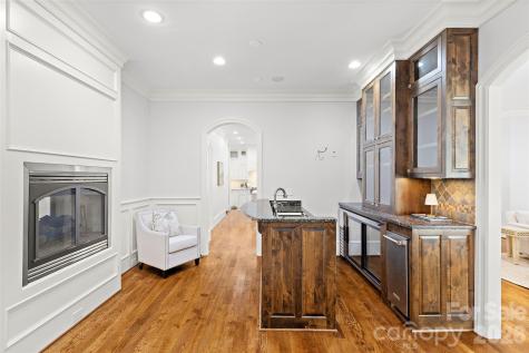 2427 Danbury Street Charlotte NC 28211
