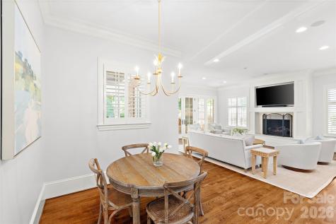 2427 Danbury Street Charlotte NC 28211