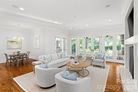 2427 Danbury Street Charlotte NC 28211