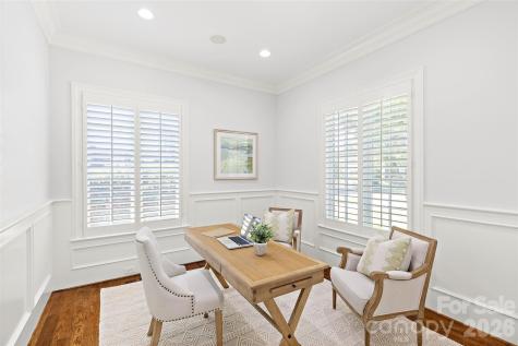 2427 Danbury Street Charlotte NC 28211