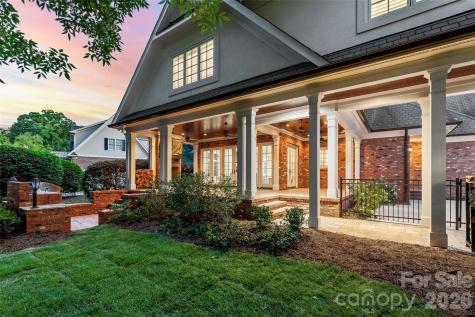 2427 Danbury Street Charlotte NC 28211