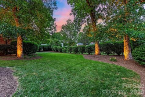2427 Danbury Street Charlotte NC 28211