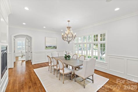 2427 Danbury Street Charlotte NC 28211