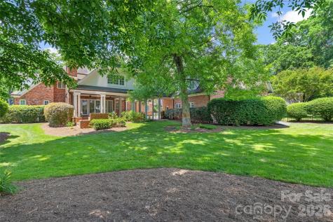 2427 Danbury Street Charlotte NC 28211