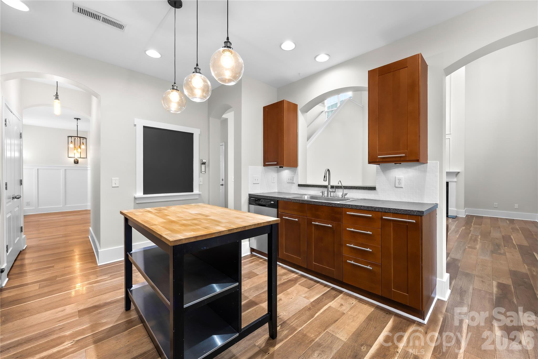 6428 Manitoba Lane Charlotte NC 28277