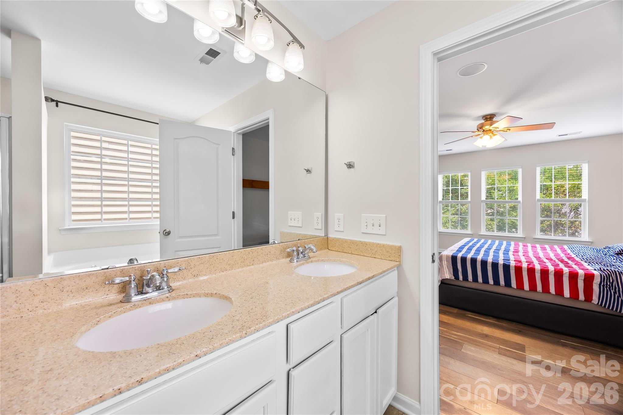 6428 Manitoba Lane Charlotte NC 28277
