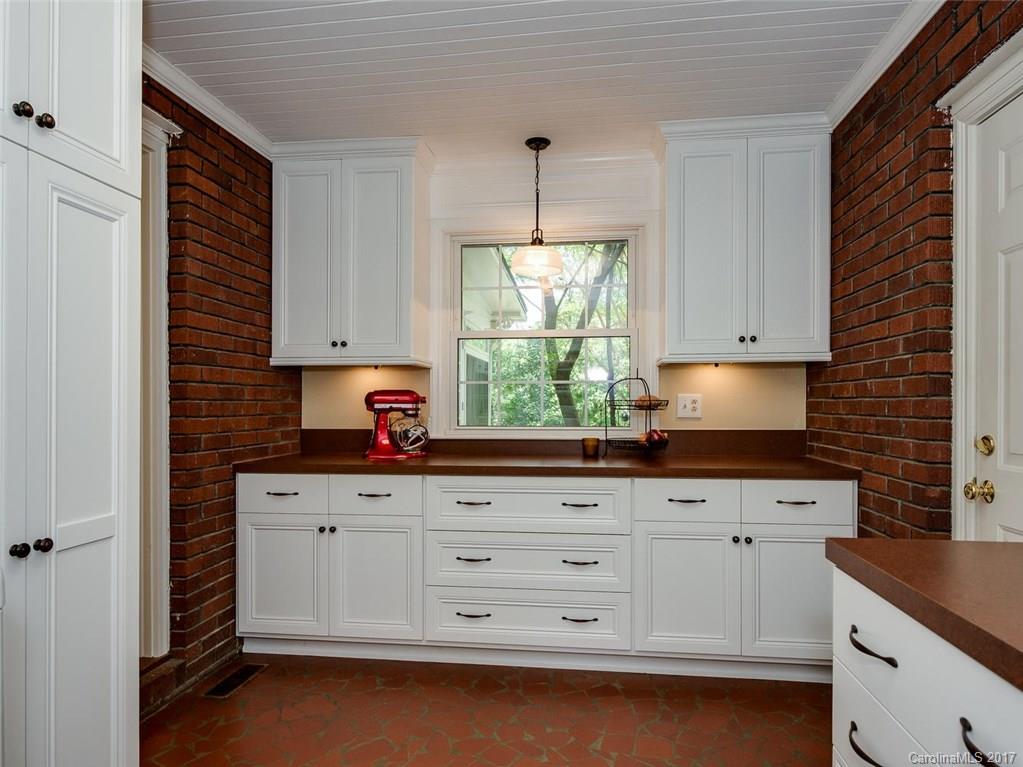 6100 Creola Road Charlotte NC 28270