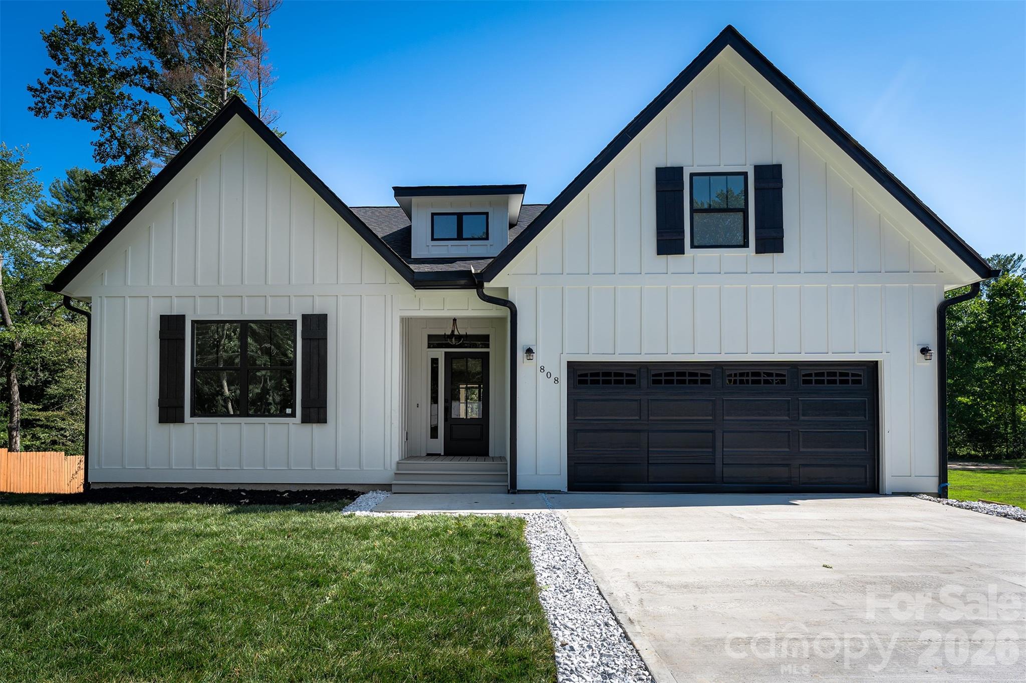 808 Maybank Drive Hendersonville NC 28739