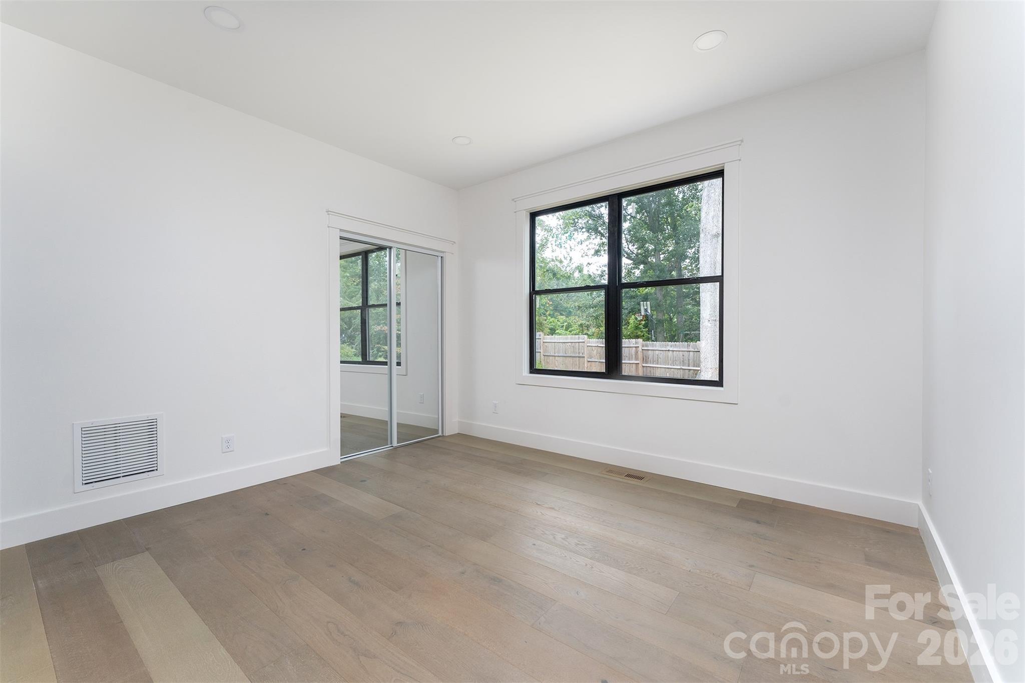 808 Maybank Drive Hendersonville NC 28739
