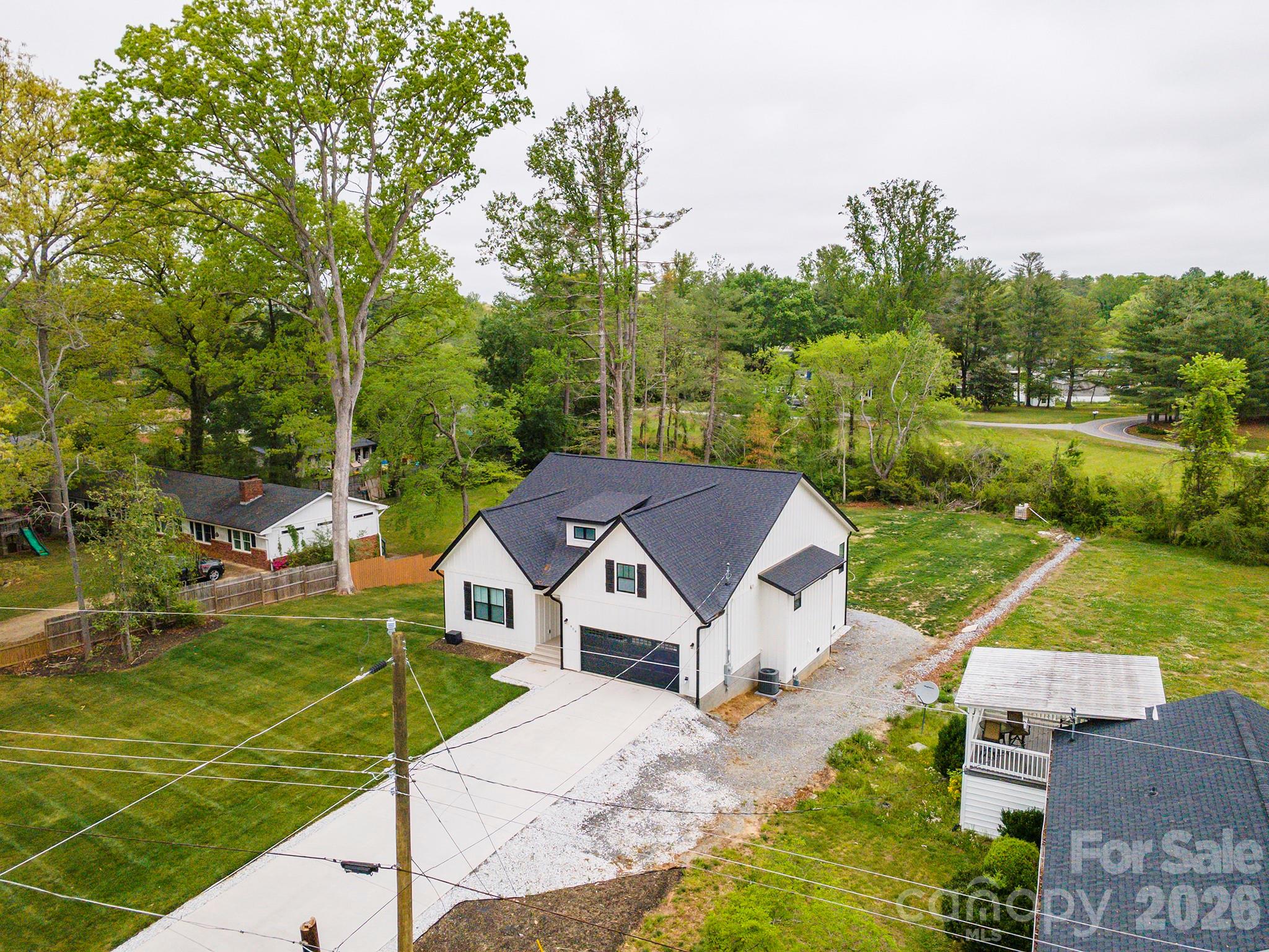808 Maybank Drive Hendersonville NC 28739