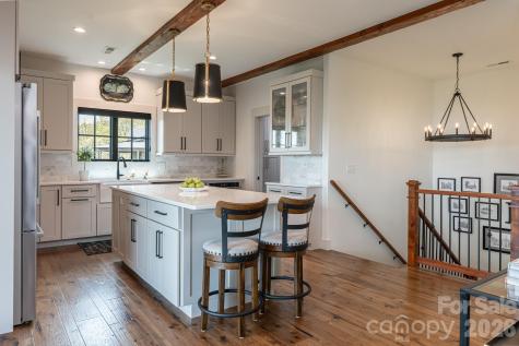 332 Summerset Drive Hendersonville NC 28792