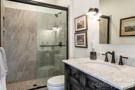 332 Summerset Drive Hendersonville NC 28792