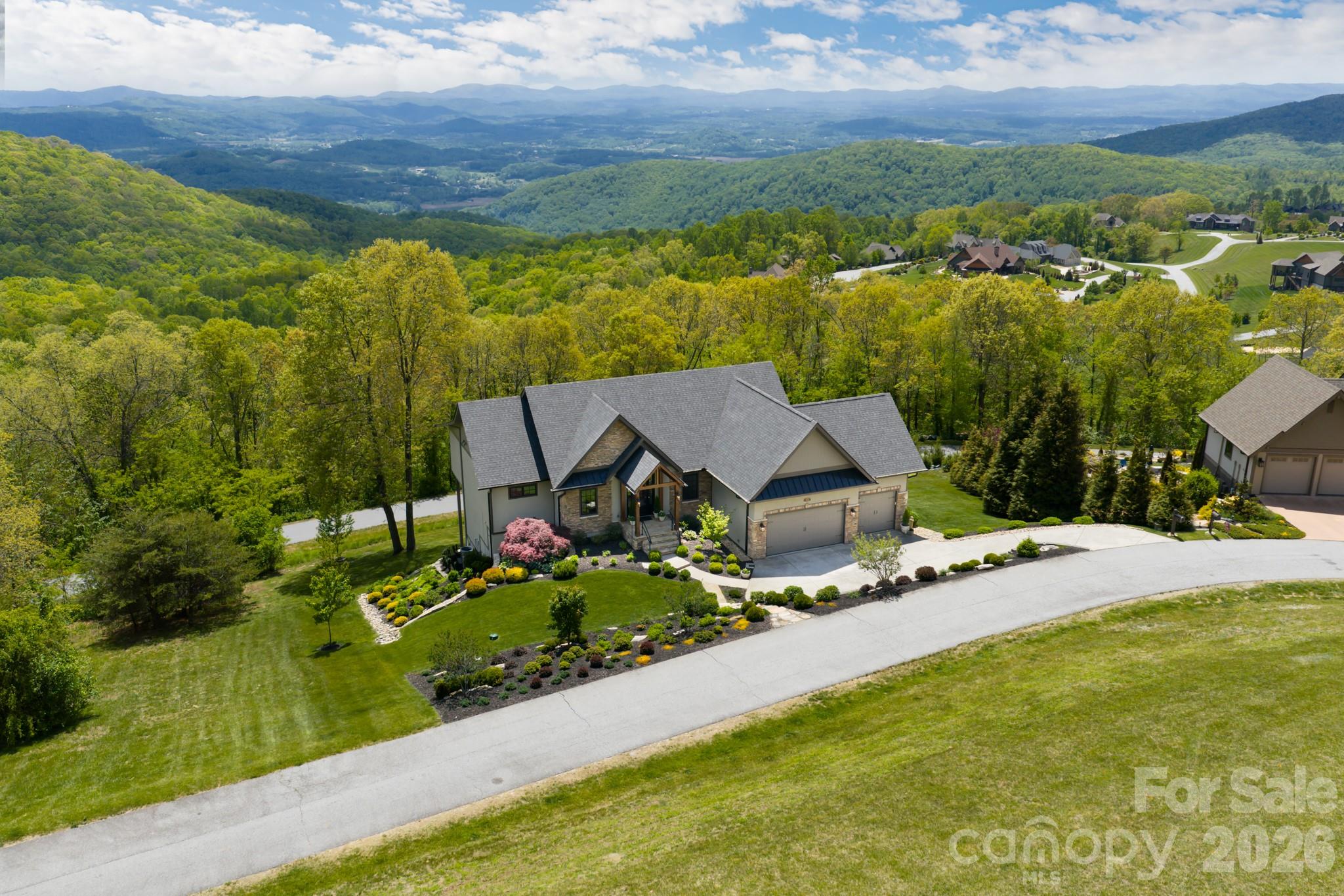 332 Summerset Drive Hendersonville NC 28792