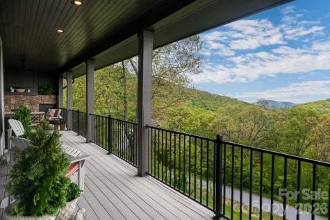 332 Summerset Drive Hendersonville NC 28792