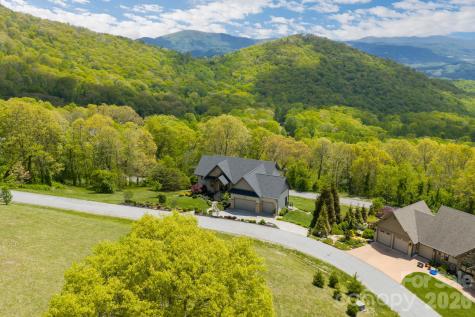 332 Summerset Drive Hendersonville NC 28792