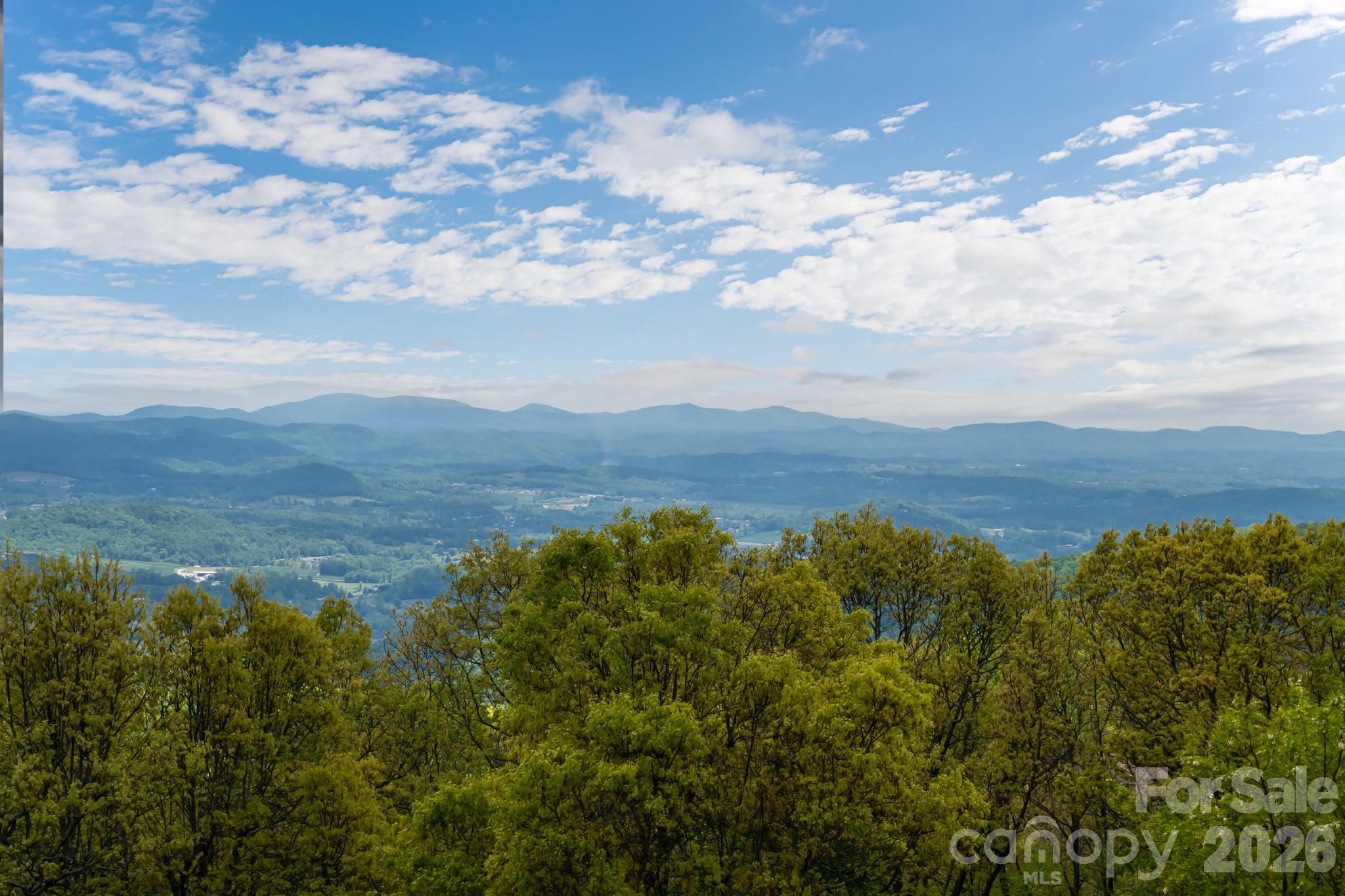 332 Summerset Drive Hendersonville NC 28792