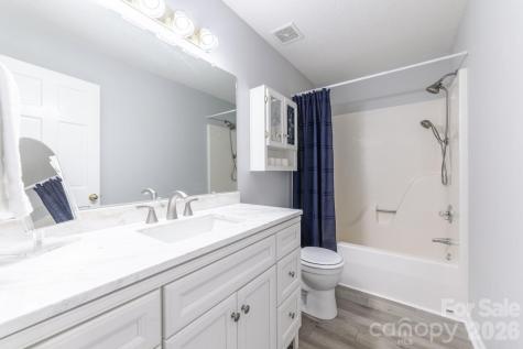 3971 Rolling Meadow Lane Lincolnton NC 28092