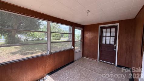 1717 Shelby Road Kings Mountain NC 28086