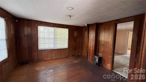 1717 Shelby Road Kings Mountain NC 28086