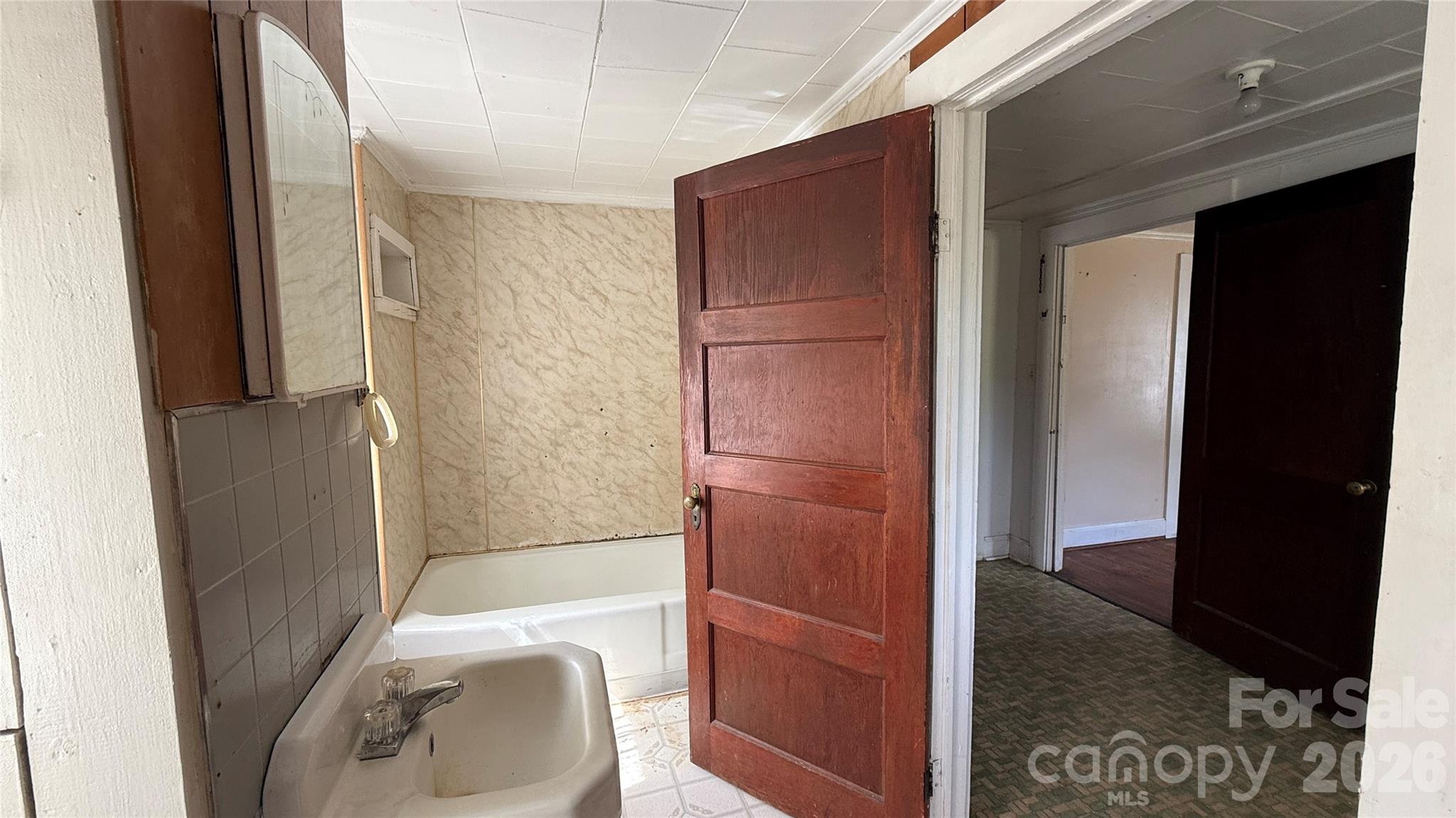 1717 Shelby Road Kings Mountain NC 28086