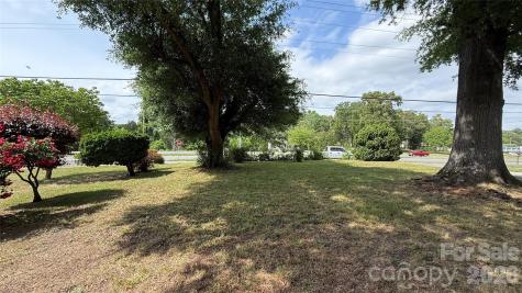1717 Shelby Road Kings Mountain NC 28086