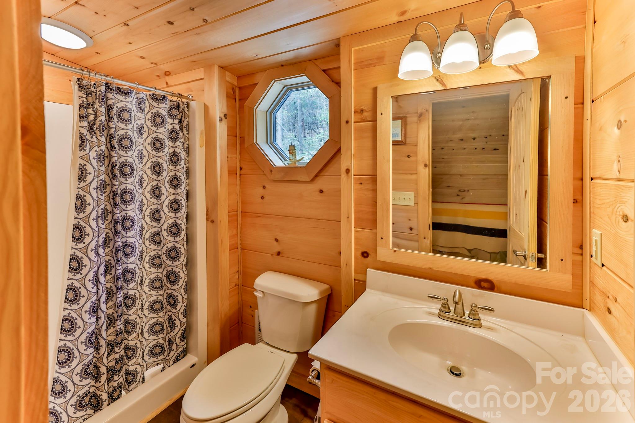 670 Island Creek Road Lake Lure NC 28746