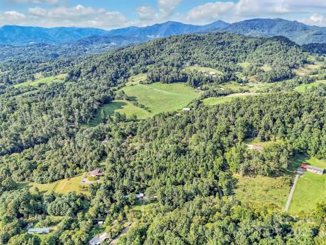 323 Jody Cove Canton NC 28716