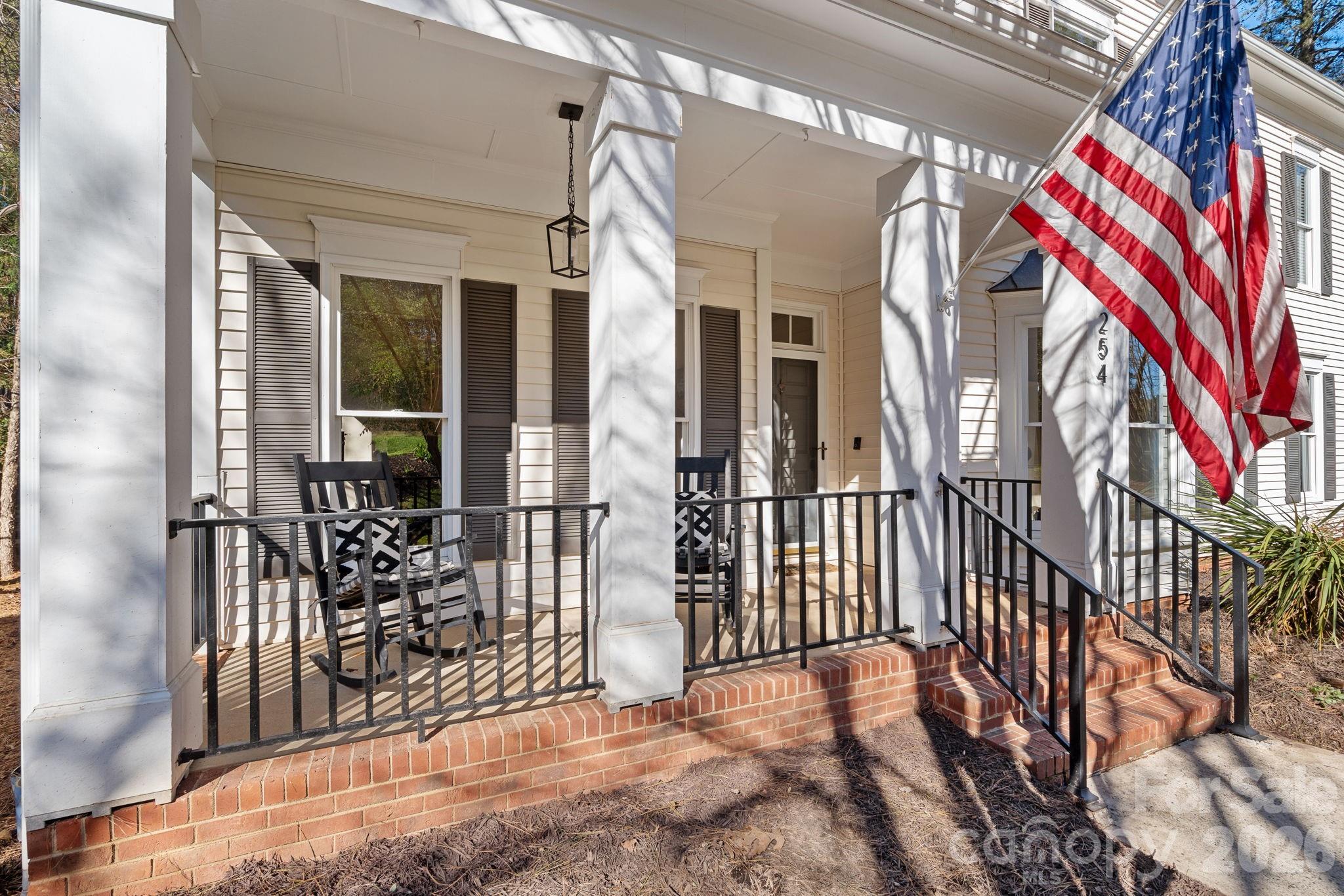 254 Bay Harbour Road Mooresville NC 28117