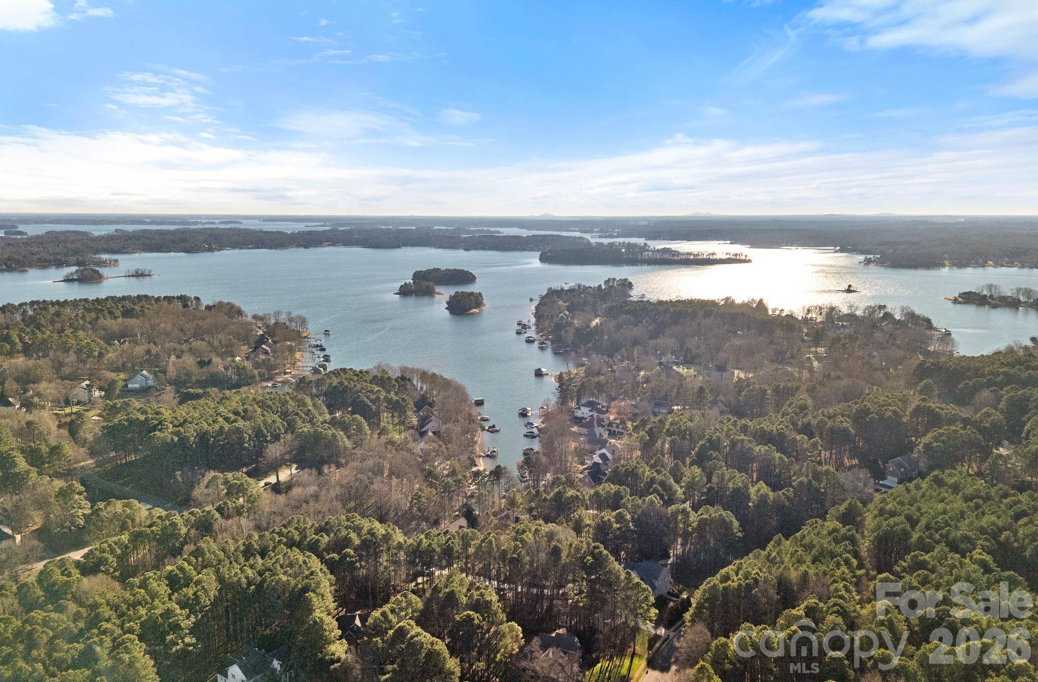 254 Bay Harbour Road Mooresville NC 28117