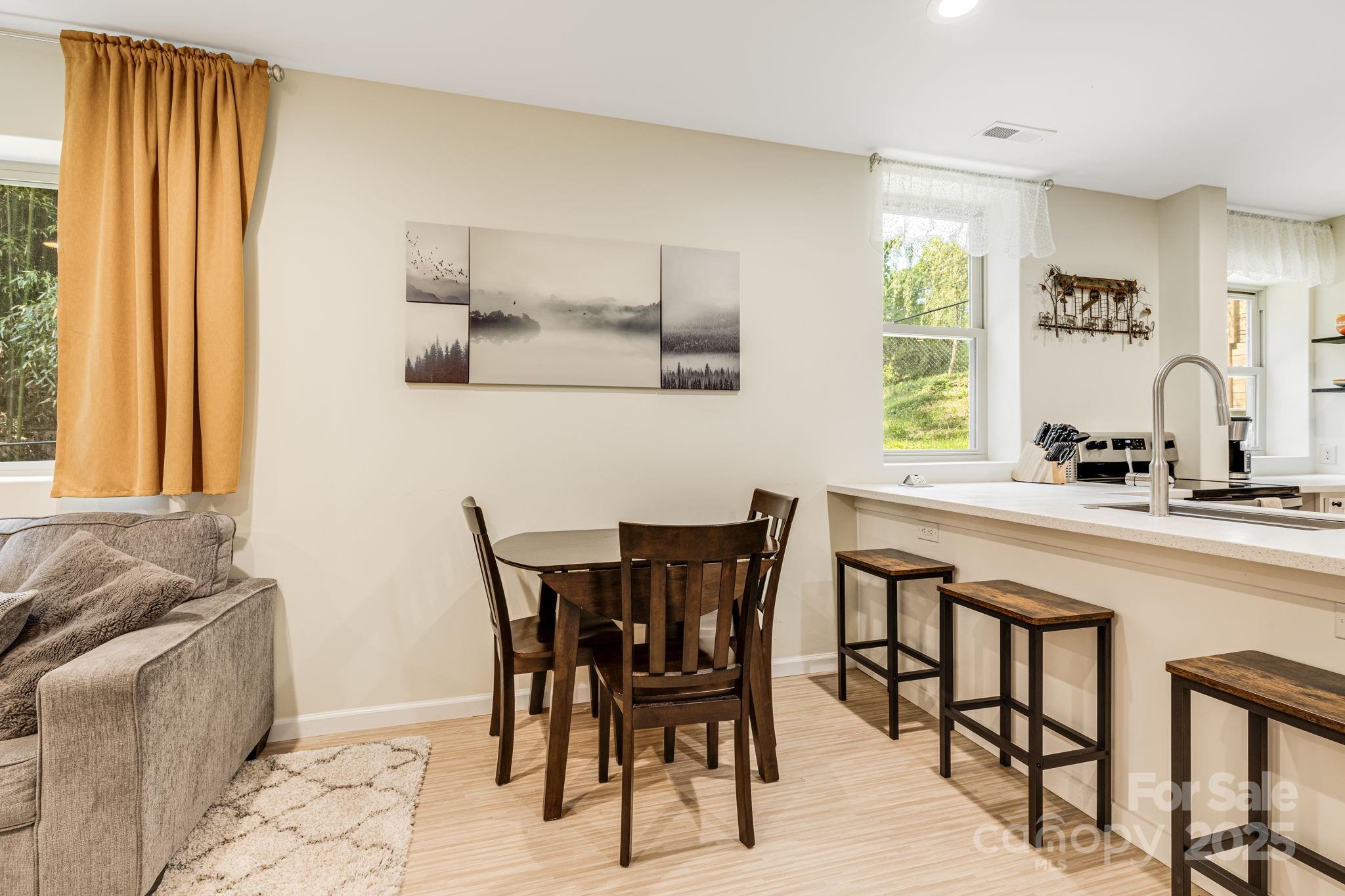 506 Hiawassee Avenue Black Mountain NC 28711