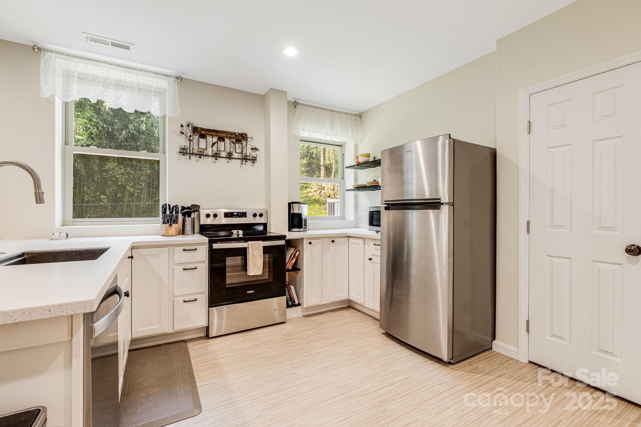 506 Hiawassee Avenue Black Mountain NC 28711