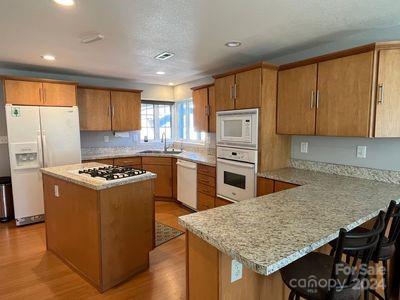 72 Bellevue Road Asheville NC 28803