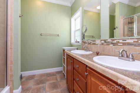 39 Kylie Grace Lane Candler NC 28715