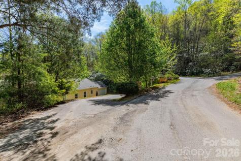 39 Kylie Grace Lane Candler NC 28715