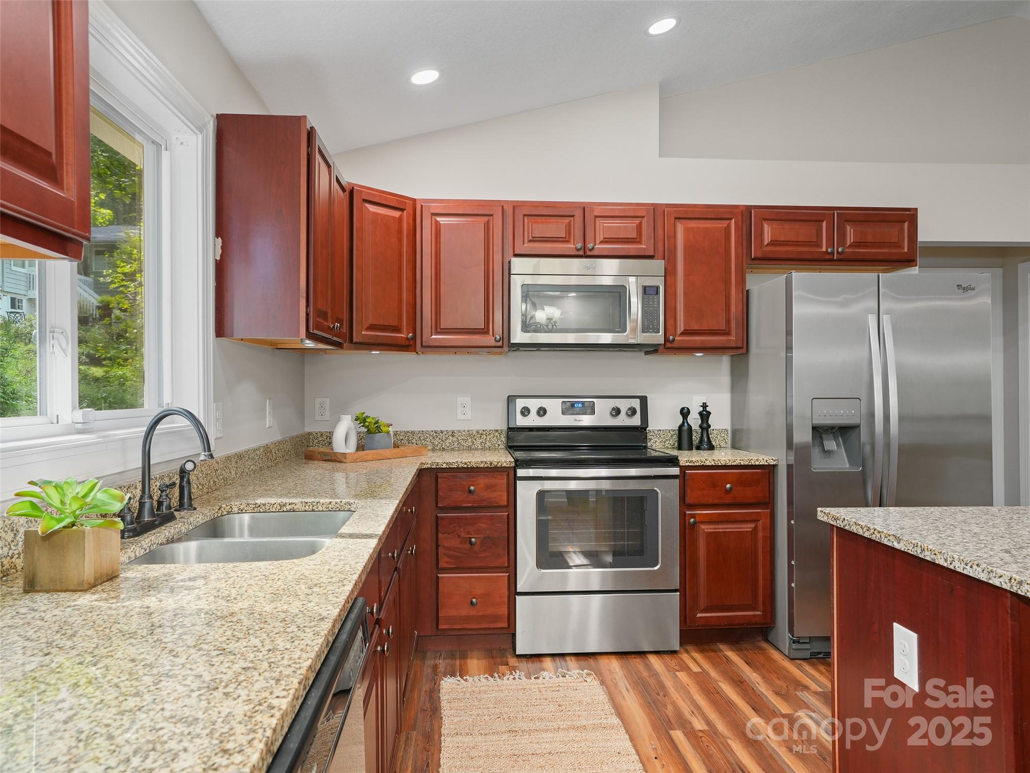 11 Tahchee Trail Fletcher NC 28732
