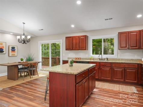 11 Tahchee Trail Fletcher NC 28732