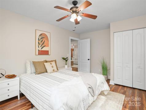 11 Tahchee Trail Fletcher NC 28732