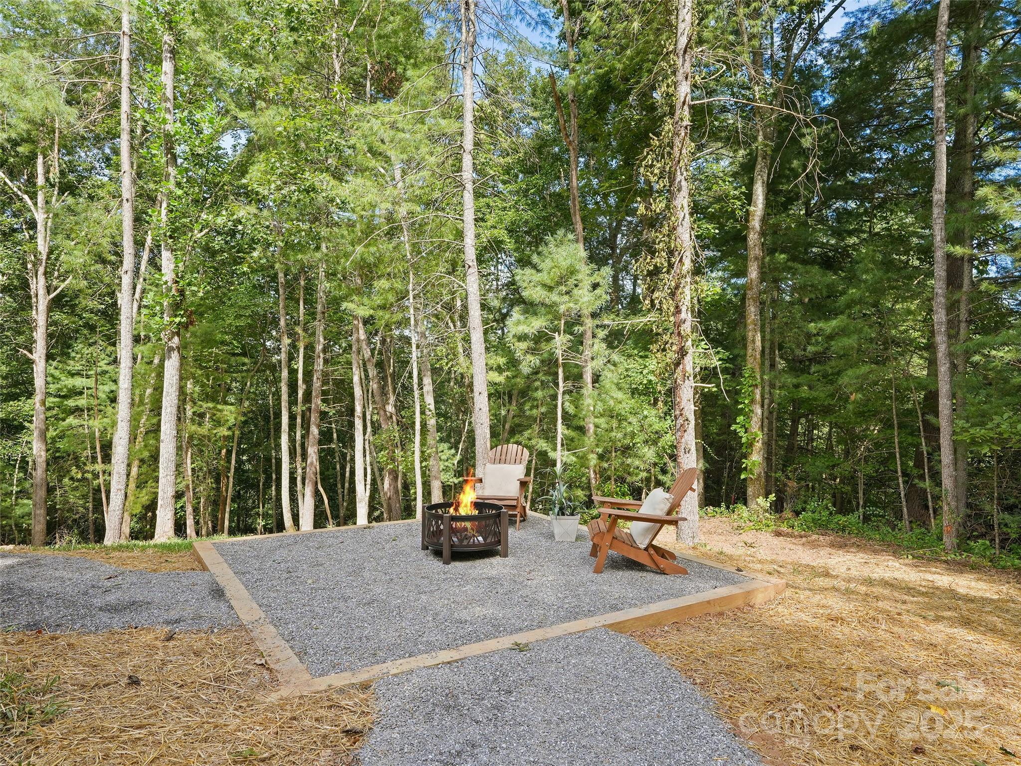 11 Tahchee Trail Fletcher NC 28732