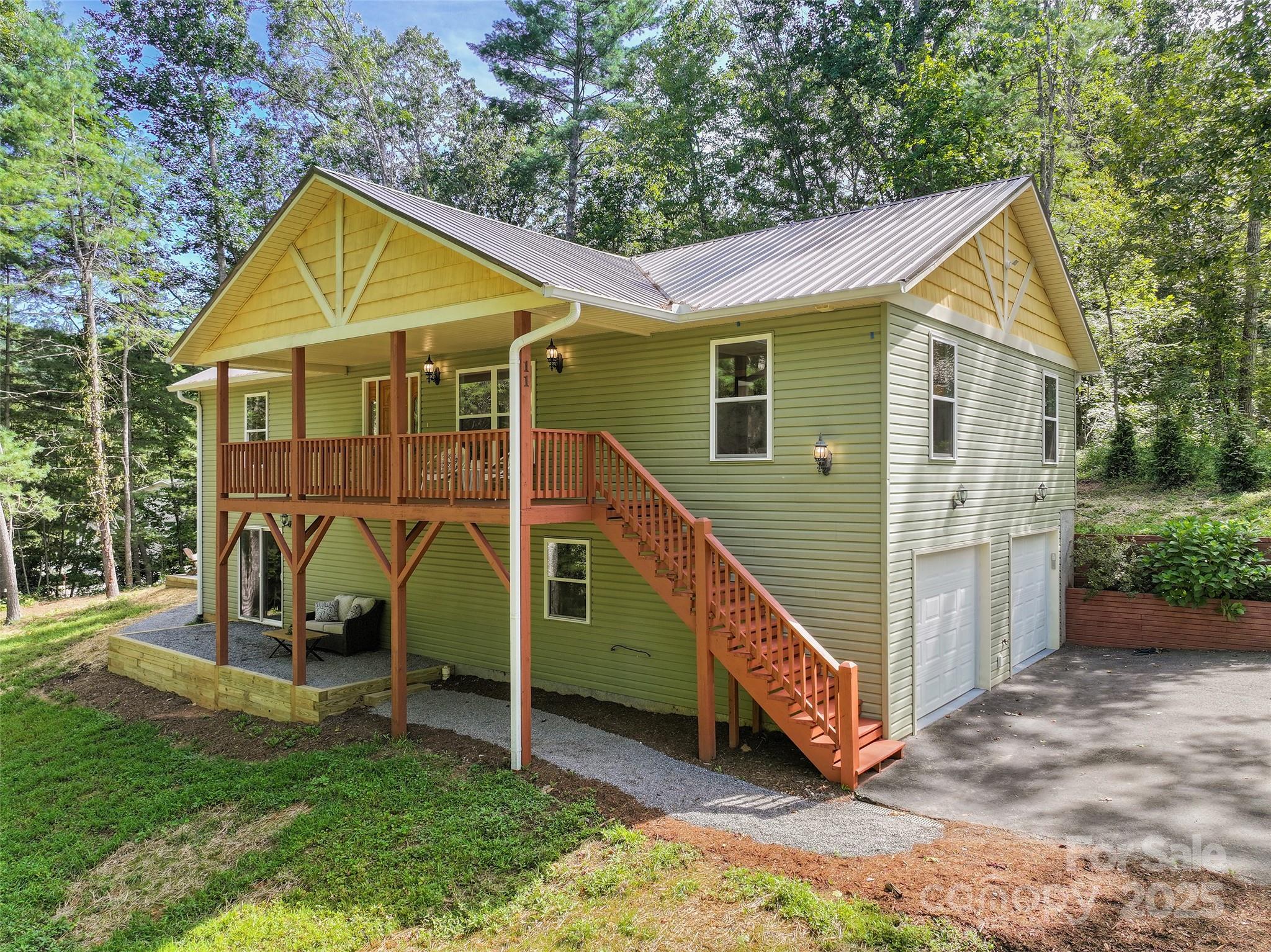 11 Tahchee Trail Fletcher NC 28732