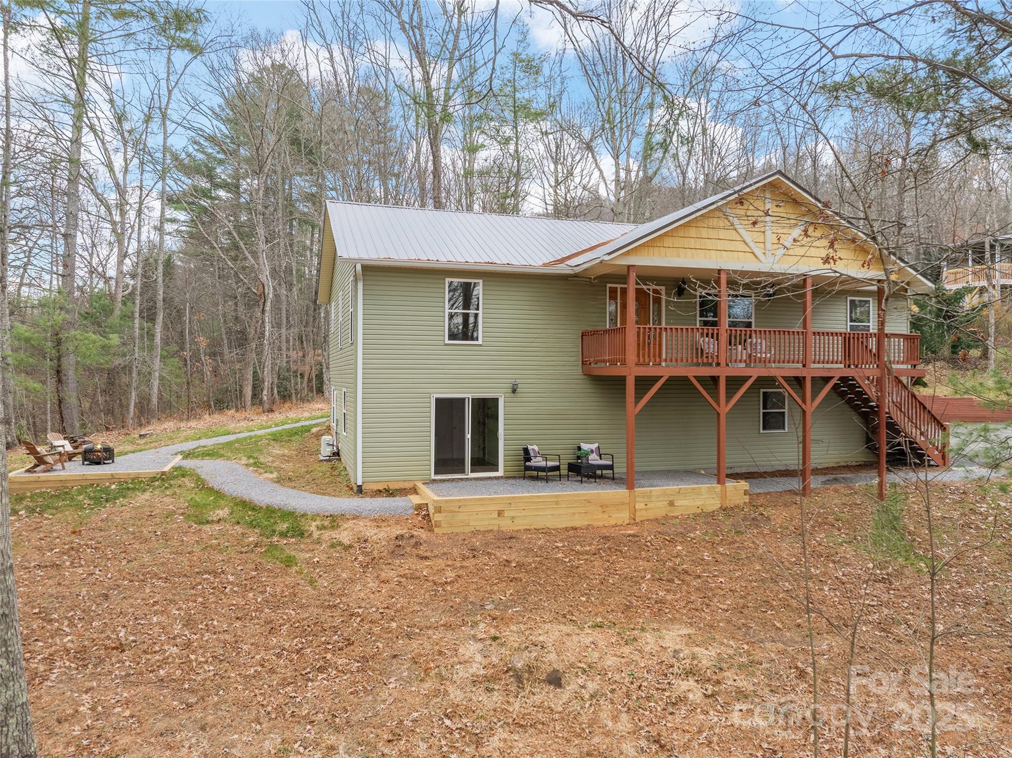 11 Tahchee Trail Fletcher NC 28732