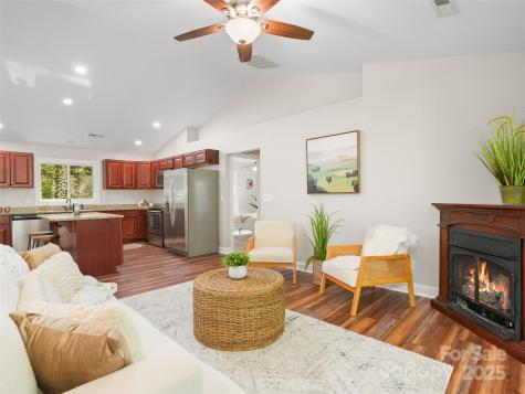 11 Tahchee Trail Fletcher NC 28732