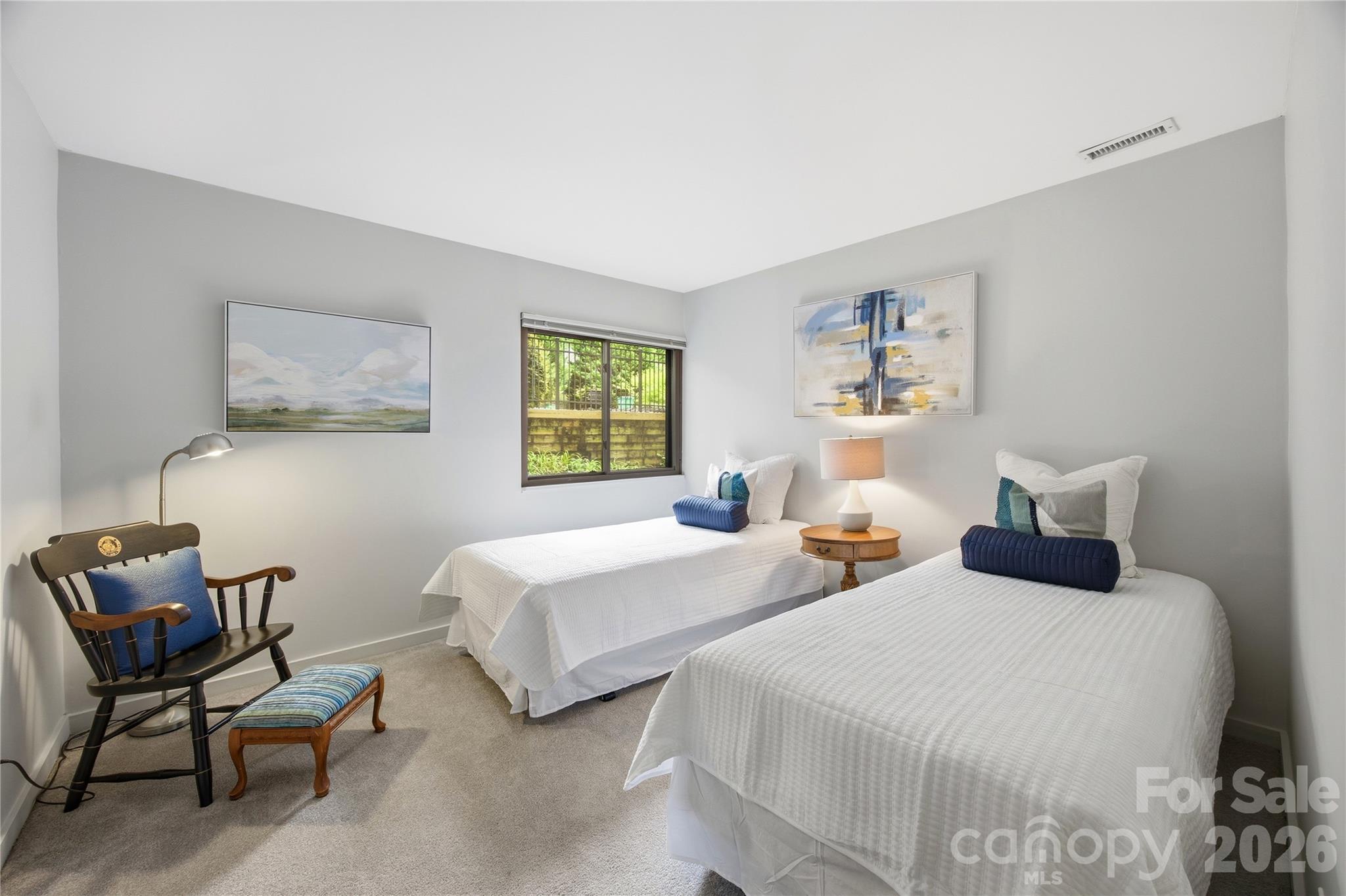 2724 Huntingtowne Farms Lane Charlotte NC 28210