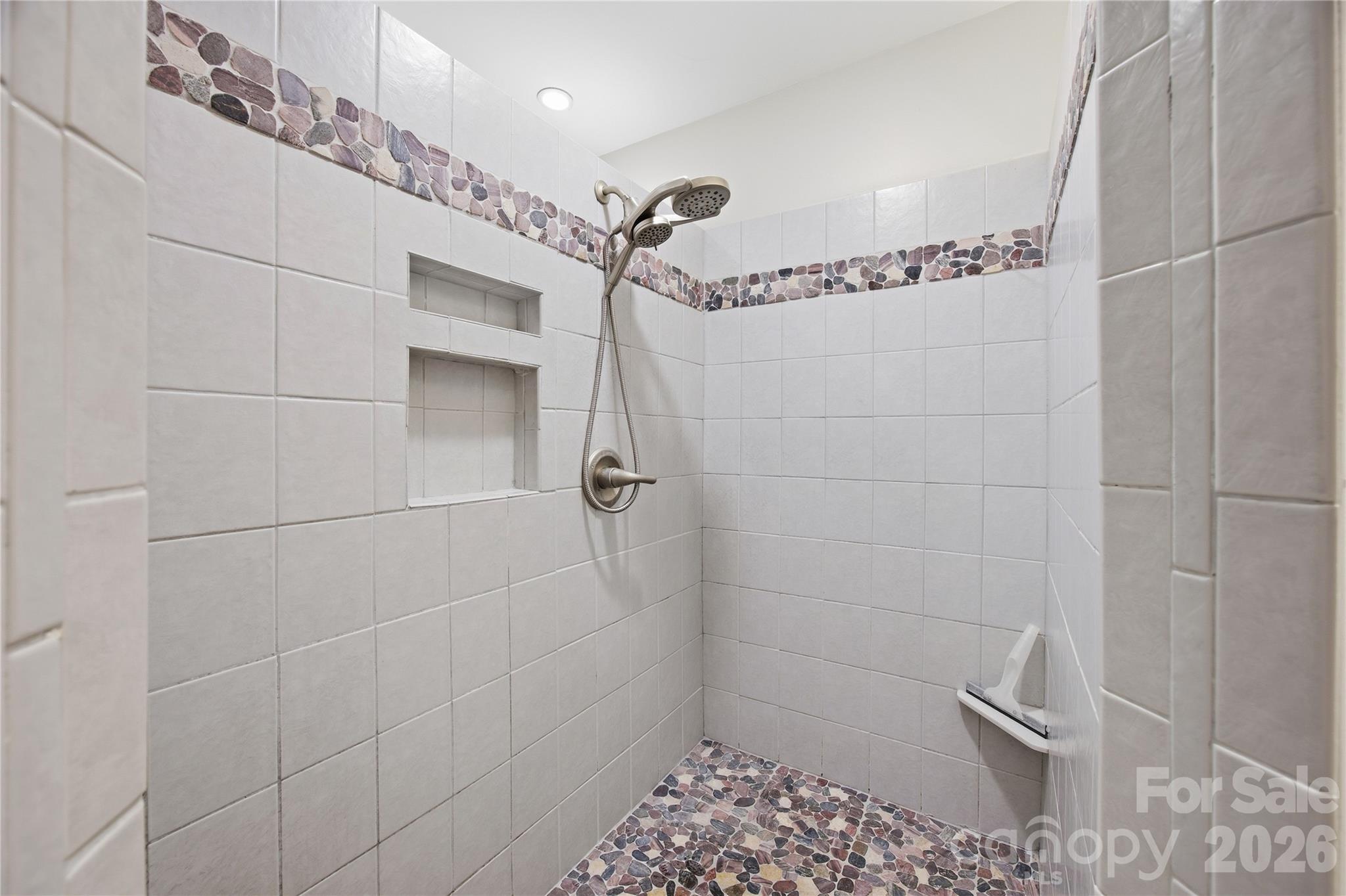 2724 Huntingtowne Farms Lane Charlotte NC 28210