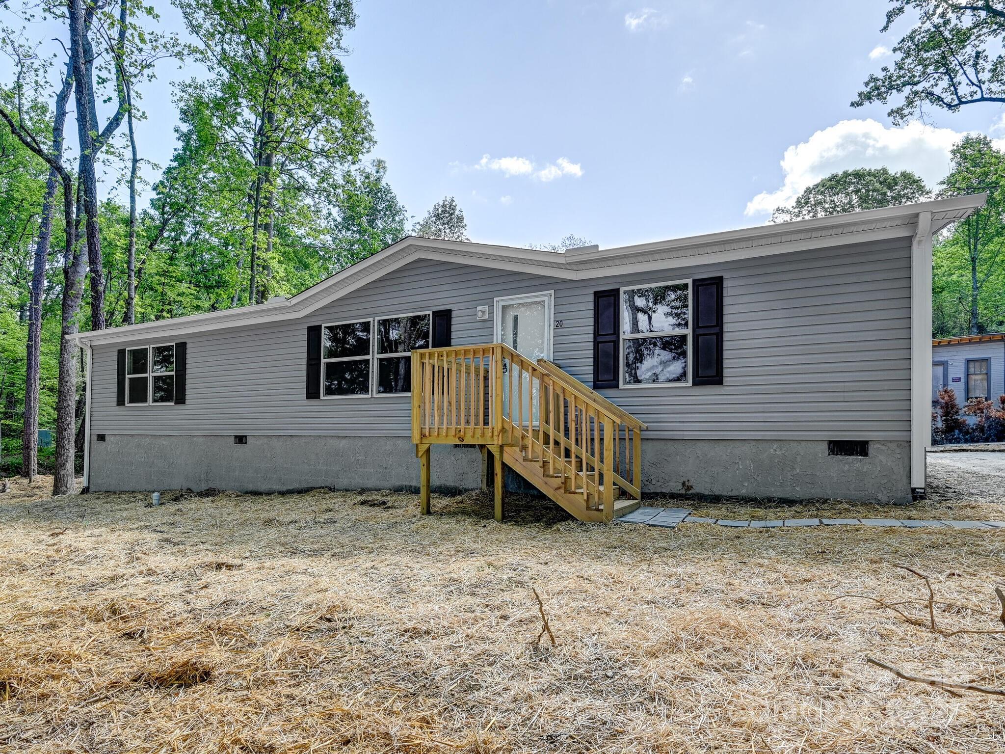 20 Windy Mountain Lane Hendersonville NC 28792