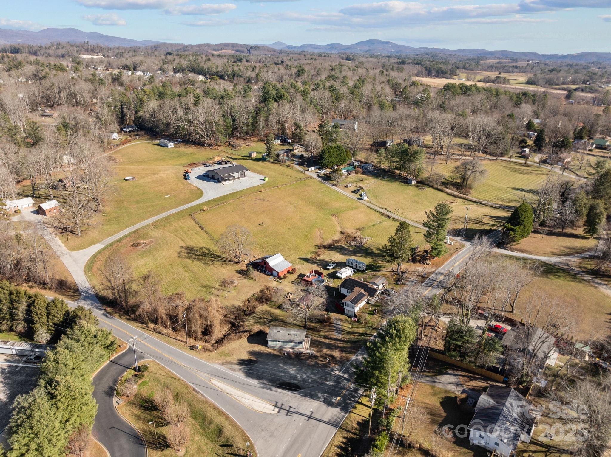 701 Dana Road Hendersonville NC 28792