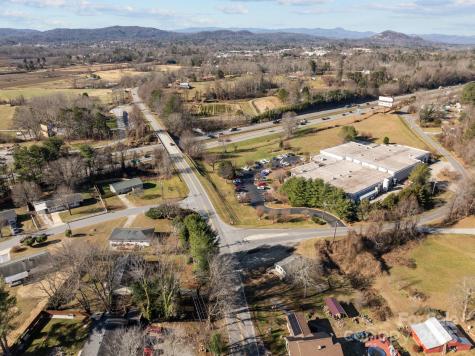 701 Dana Road Hendersonville NC 28792