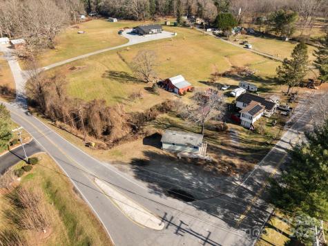 701 Dana Road Hendersonville NC 28792