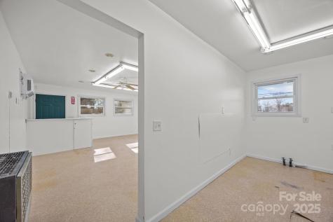 701 Dana Road Hendersonville NC 28792