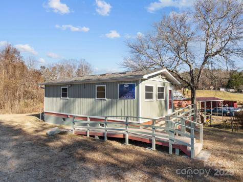 701 Dana Road Hendersonville NC 28792