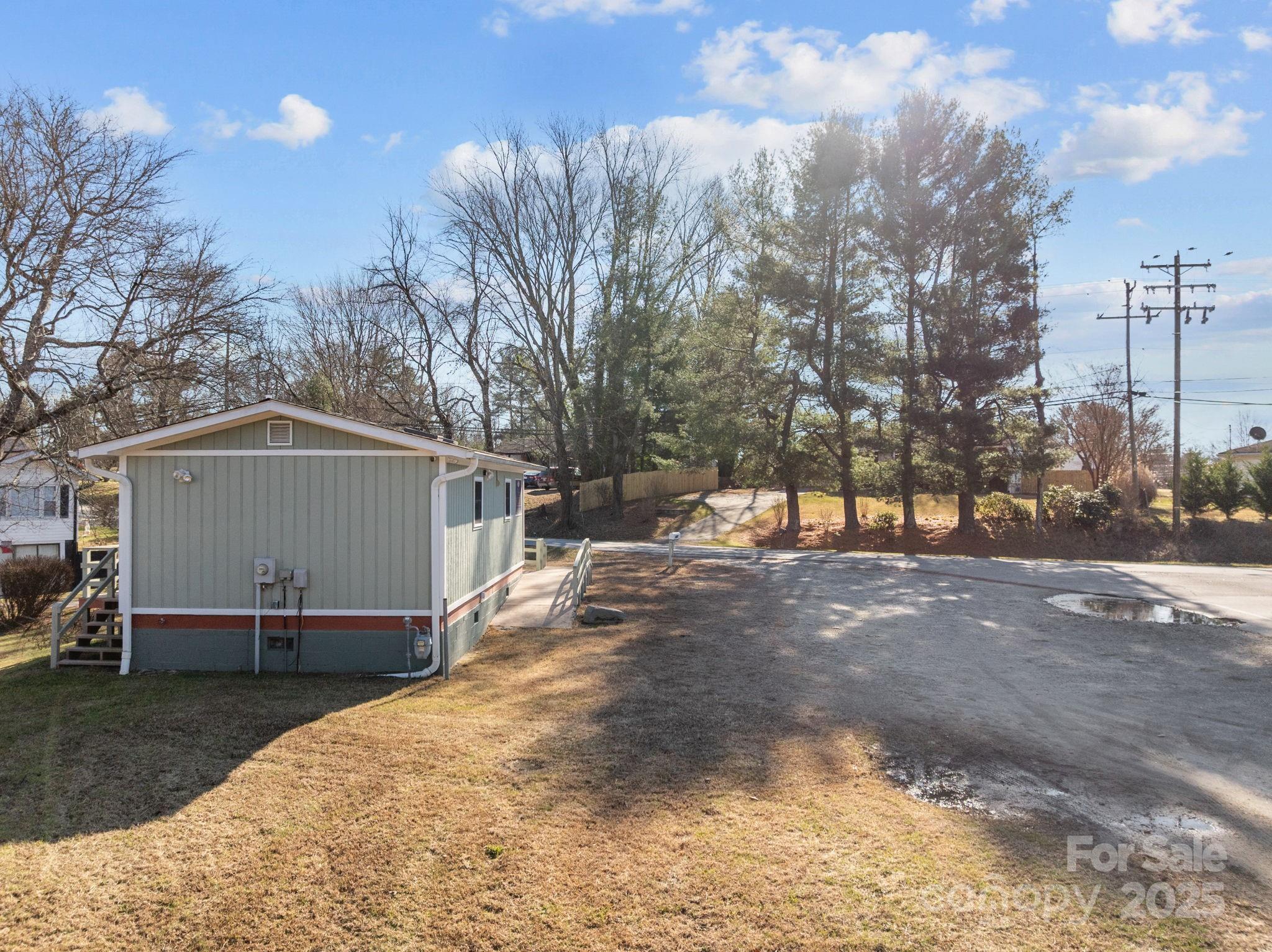 701 Dana Road Hendersonville NC 28792